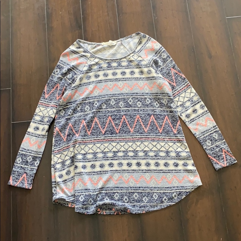 Patterned maternity long sleeve t-shirt